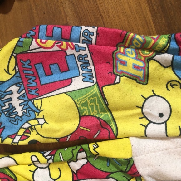 Vibrant Simpson’s jumper men’s size small - Picture 5 of 7